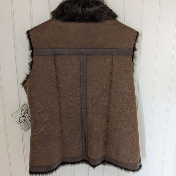 Cripple Creek faux fur vest - Picture 5 of 7